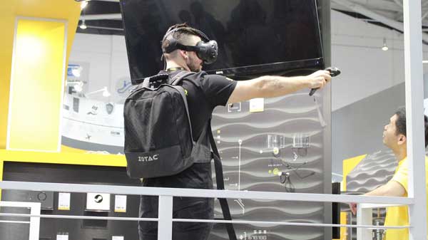 火爆台北电脑展的三款VR背包 能否引领新潮流